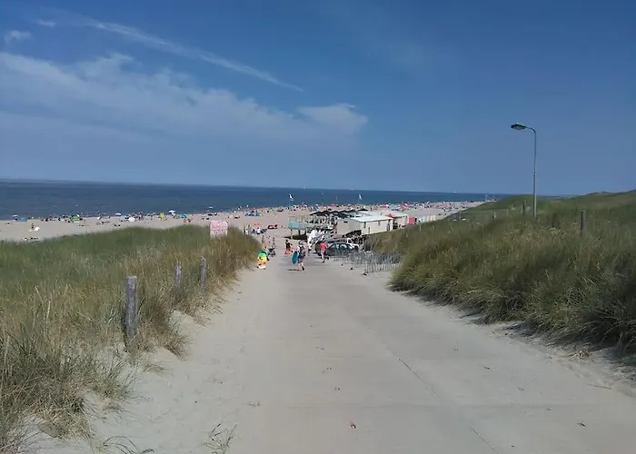 Bas, Strandhuisje Op 900 Meter Zee & Strand! 아파트