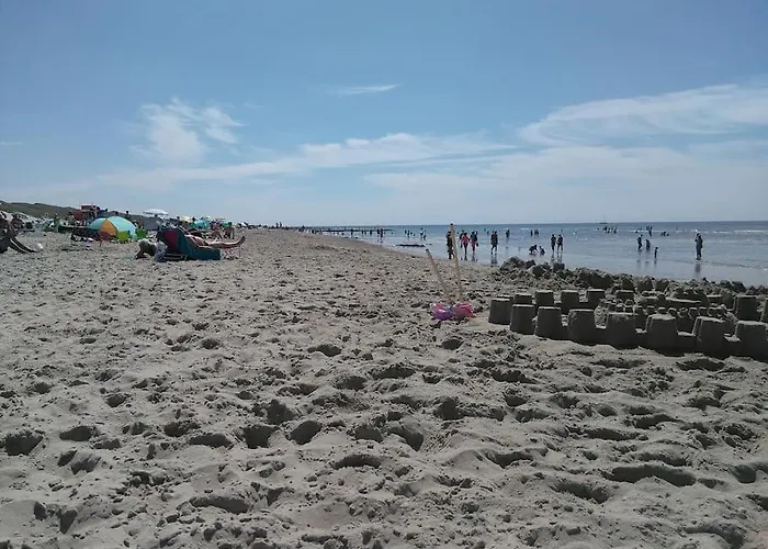 Bas, Strandhuisje Op 900 Meter Zee & Strand! 아파트 칼란트소그